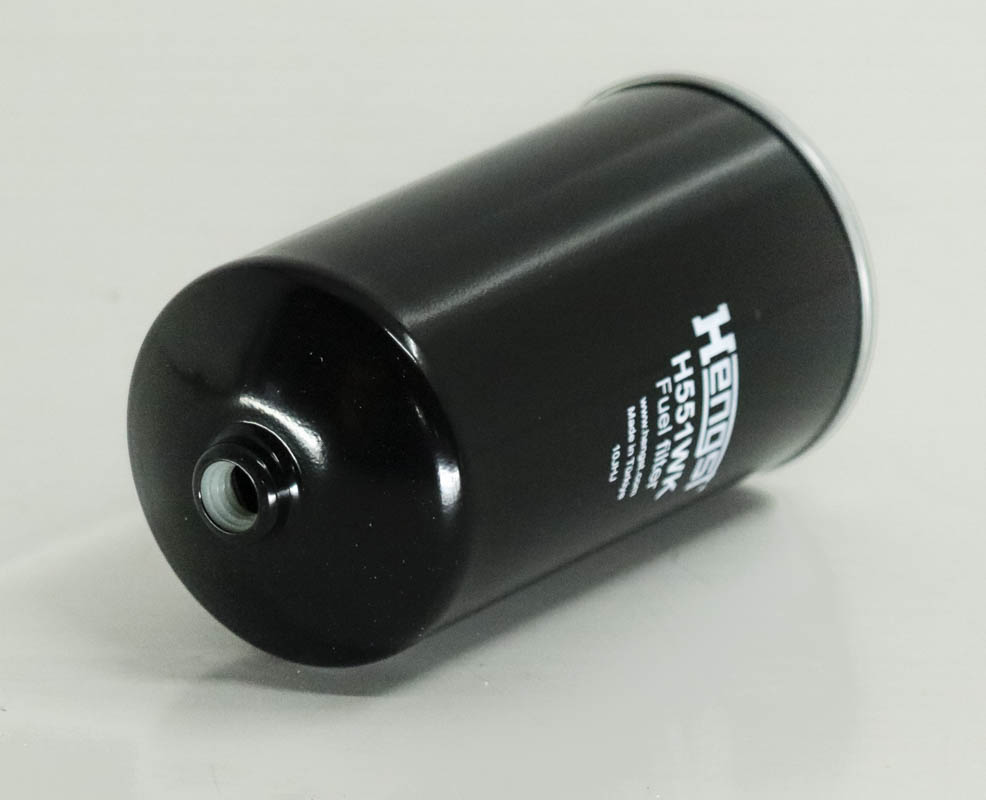 H551WK D699 fuel filter spin-on