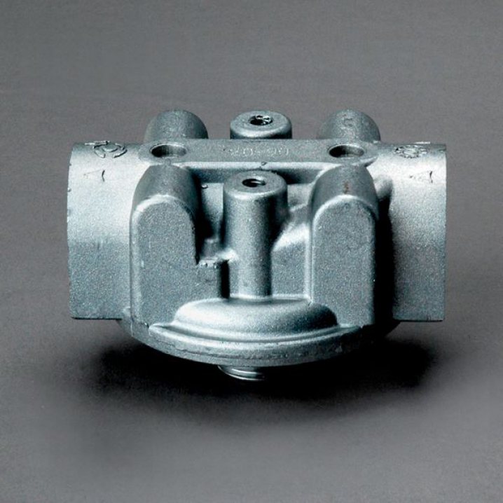 P562261 filter head