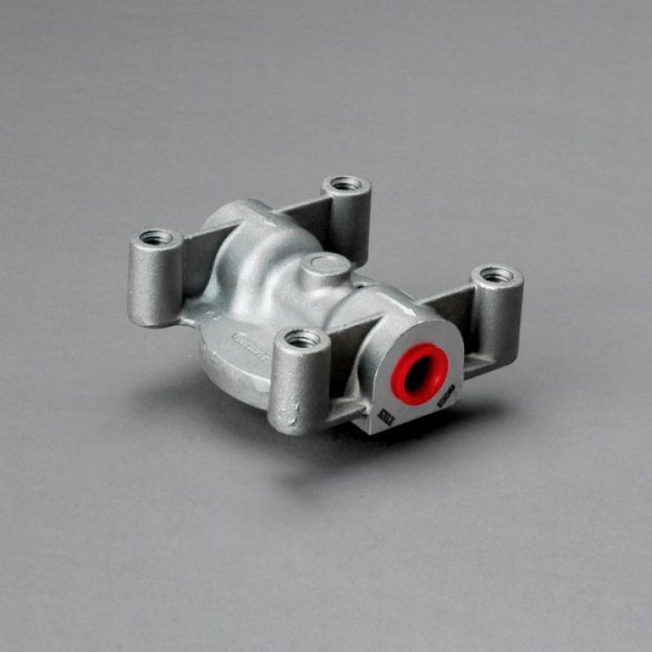 P174766 filter head