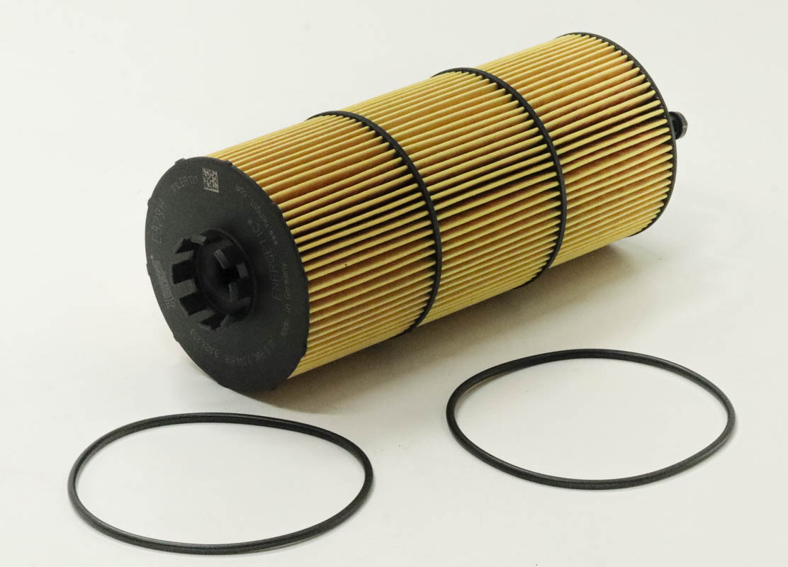 E829H D366 oil filter element