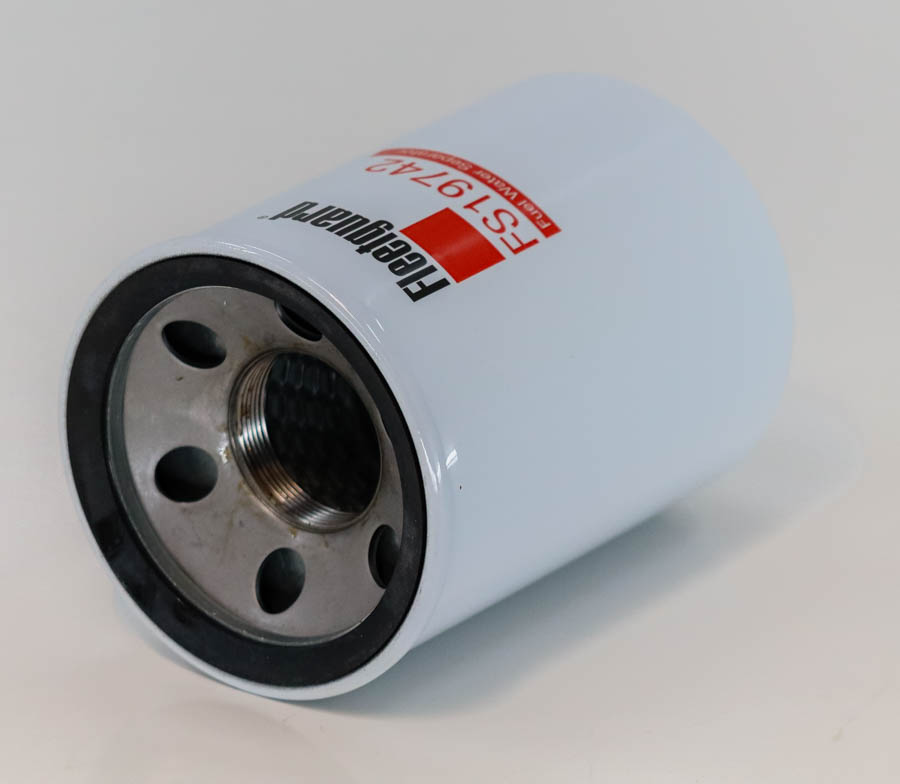 FS19742 fuel filter spin-on