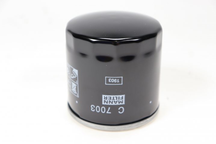 C 7003 air filter spin-on (breather)