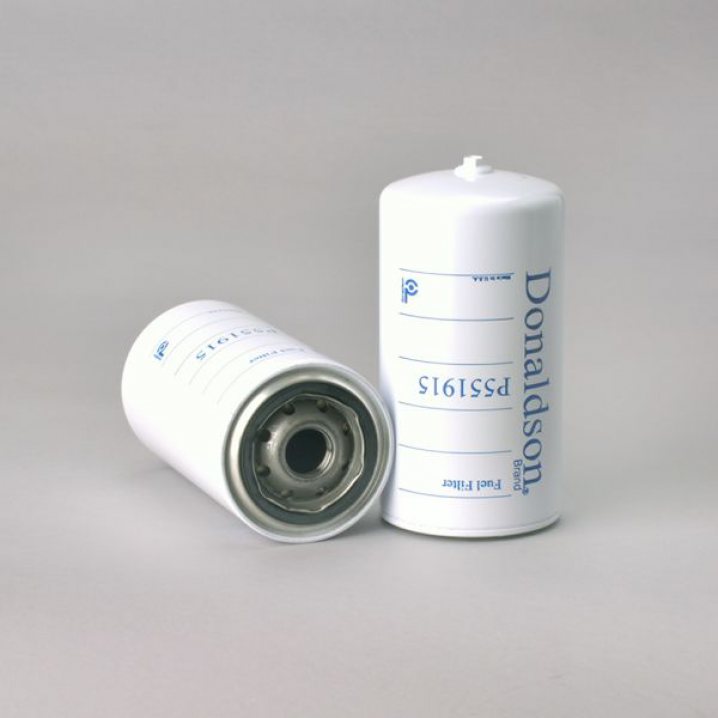P551915 fuel filter (spin-on)