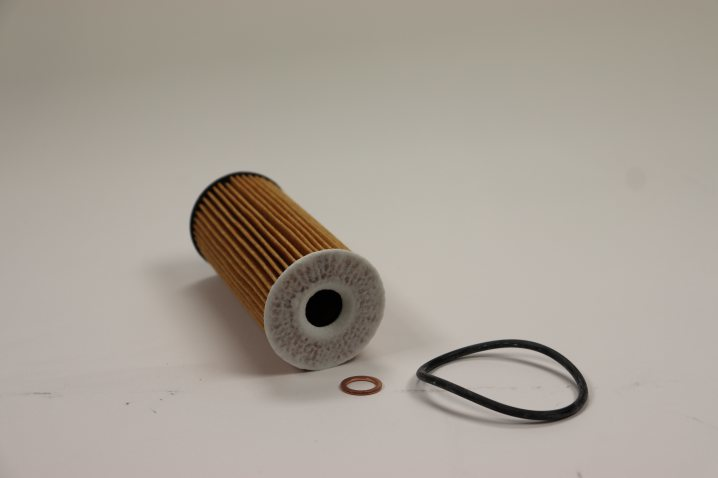 E204H D218 oil filter element