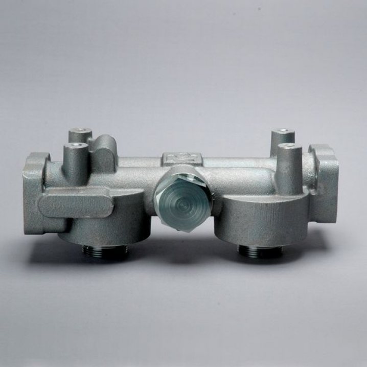 P568583 filter head