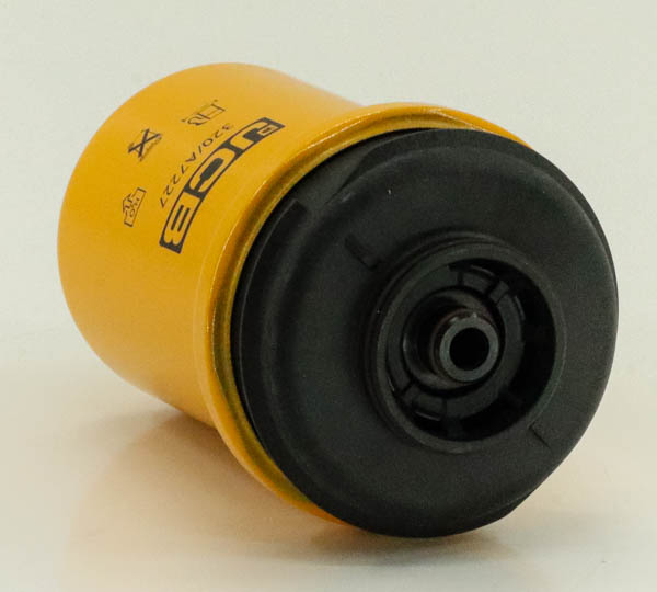 SN 40901 fuel filter spin-on
