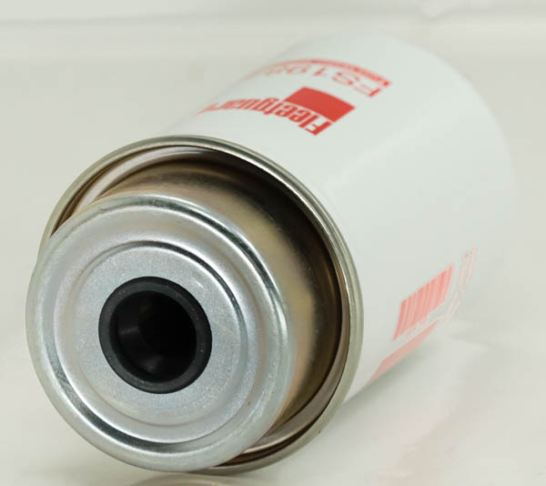 FS19840 fuel filter element