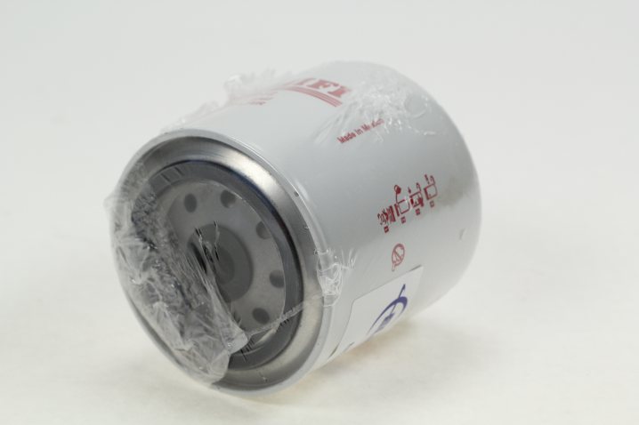 WE 2072 coolant filter spin-on