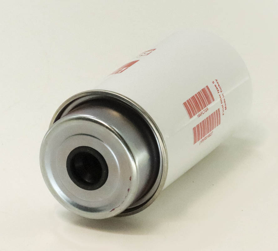 FS19827 fuel filter element