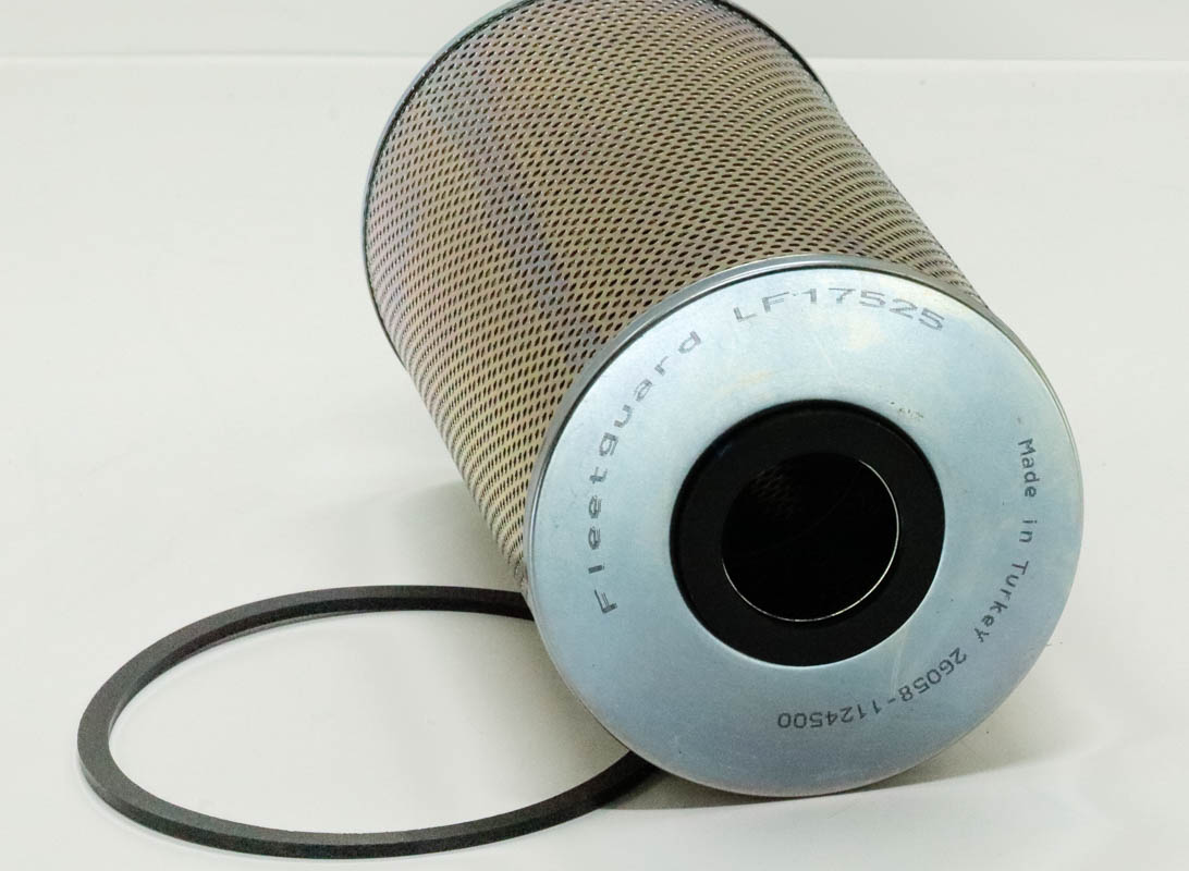LF17525 oil filter element