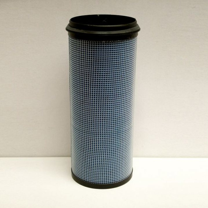 P777526 air filter element (secondary)