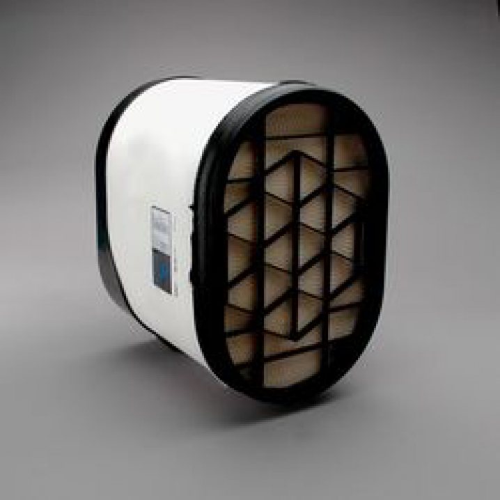 P608677 air filter element (PowerCore)