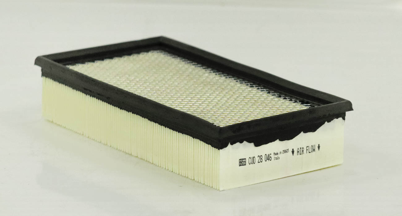 CUD 28 046 cabin air filter element